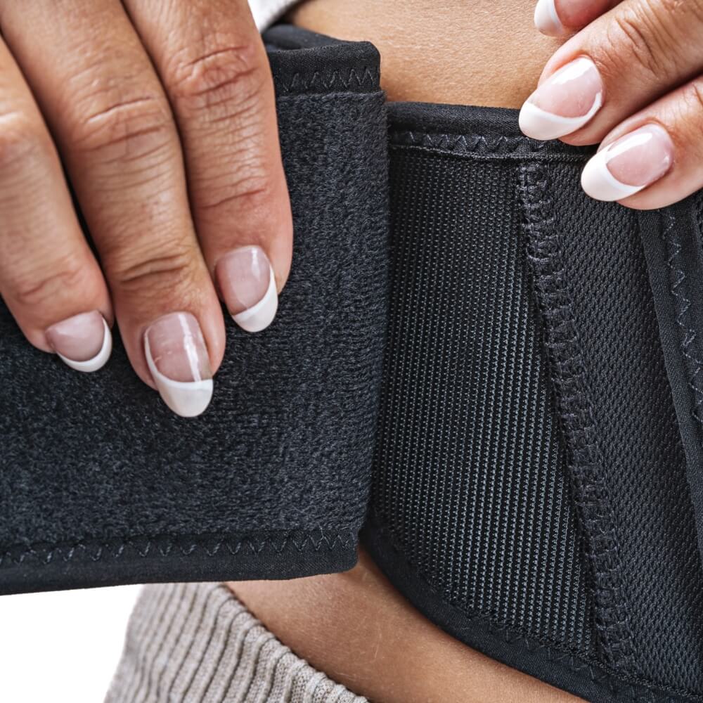 Compex Corebelt 1.0 Bauch und Rückentrainer Set bei CardioZone online kaufen