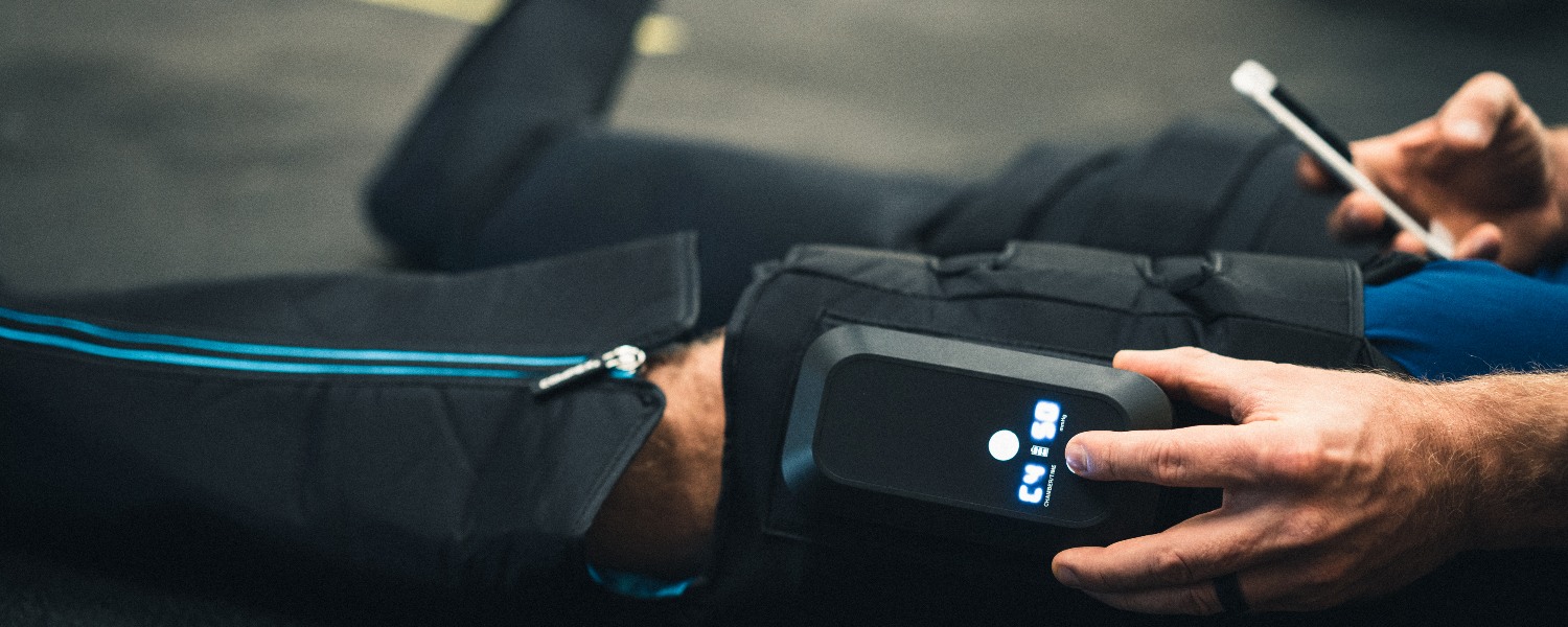 REDUZIERE MUSKELSCHMERZEN IN DEN BEINEN