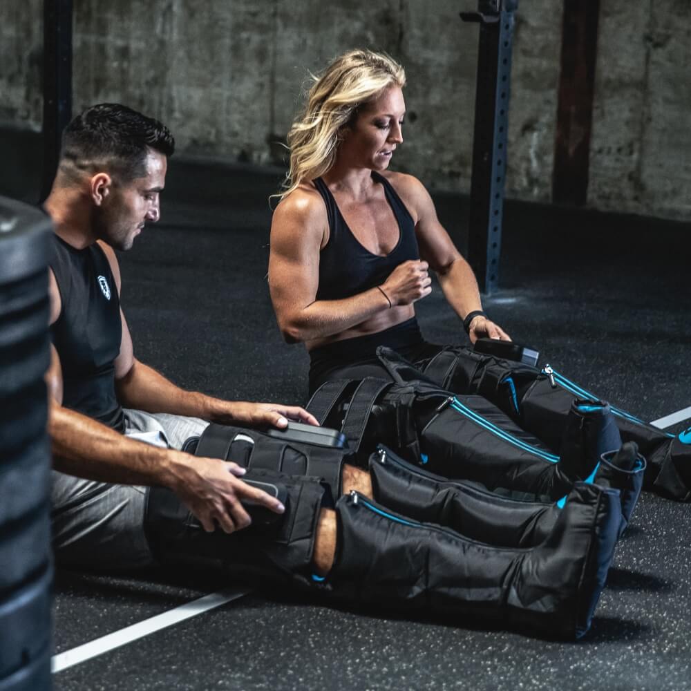 Compex Ayre kabellose Kompressionstherapie Recovery Boots bei CardioZone günstig online kaufen