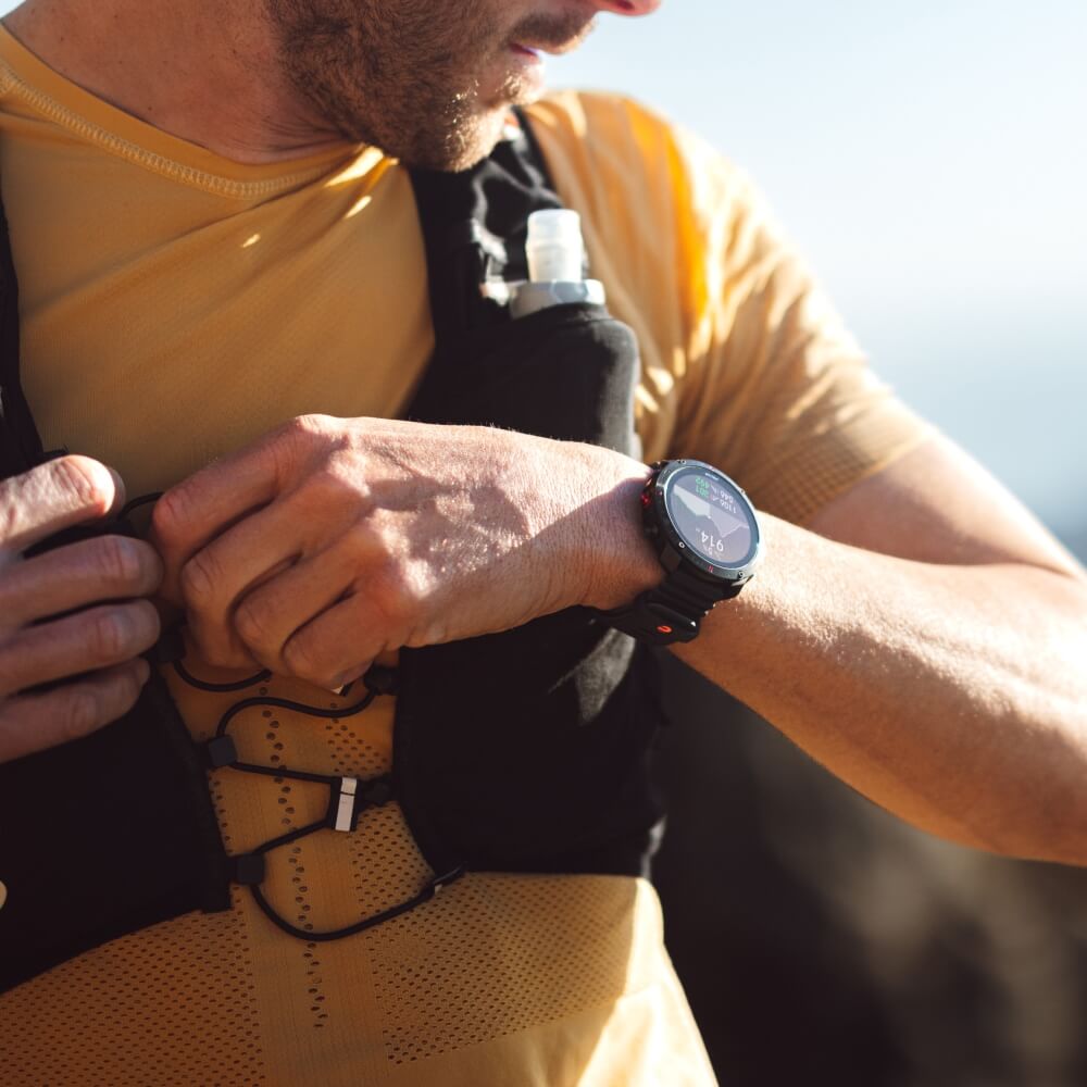 POLAR Grit X2 Pro Outdoor Multisportuhr Schwarz S-L bei CardioZone günstig online kaufen