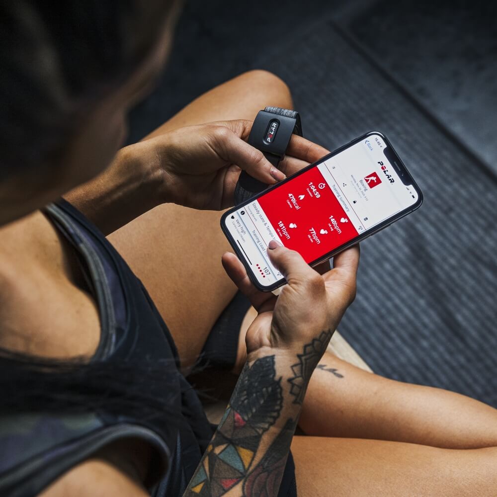 POLAR Verity Sense Dunkelrot optischer Puls-Sensor für jeden Sport bei CardioZone günstig online kaufen