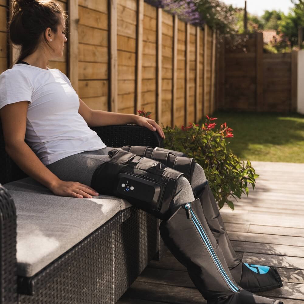 Compex Ayre kabellose Kompressionstherapie Recovery Boots bei CardioZone günstig online kaufen